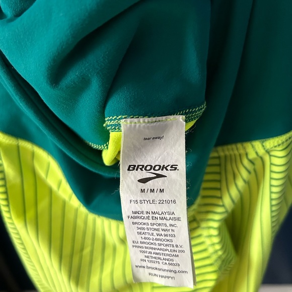 Brooks leggings. Size medium. - Picture 3 of 4